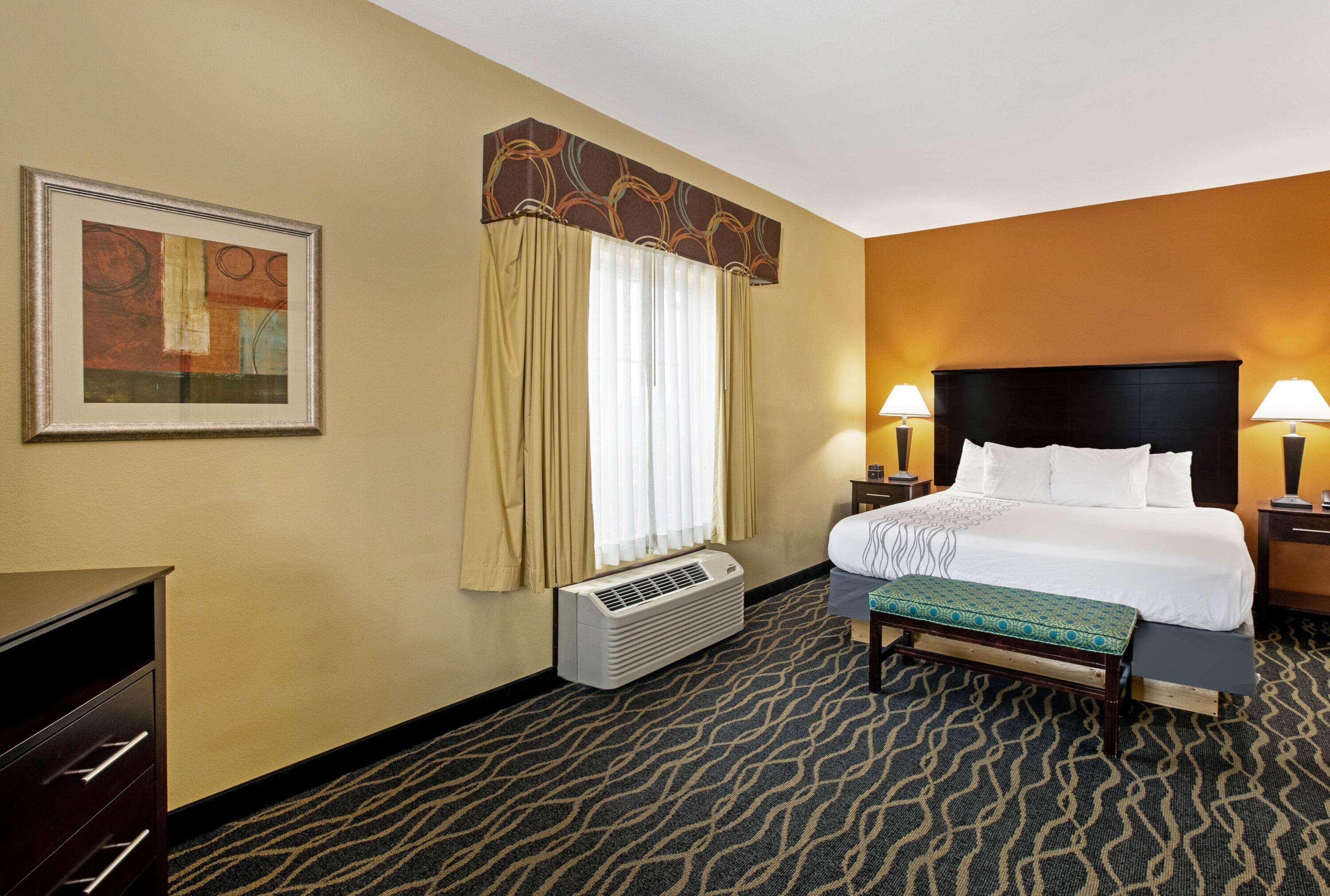 La Quinta By Wyndham Tulsa Airport / Expo Square Hotel Kültér fotó