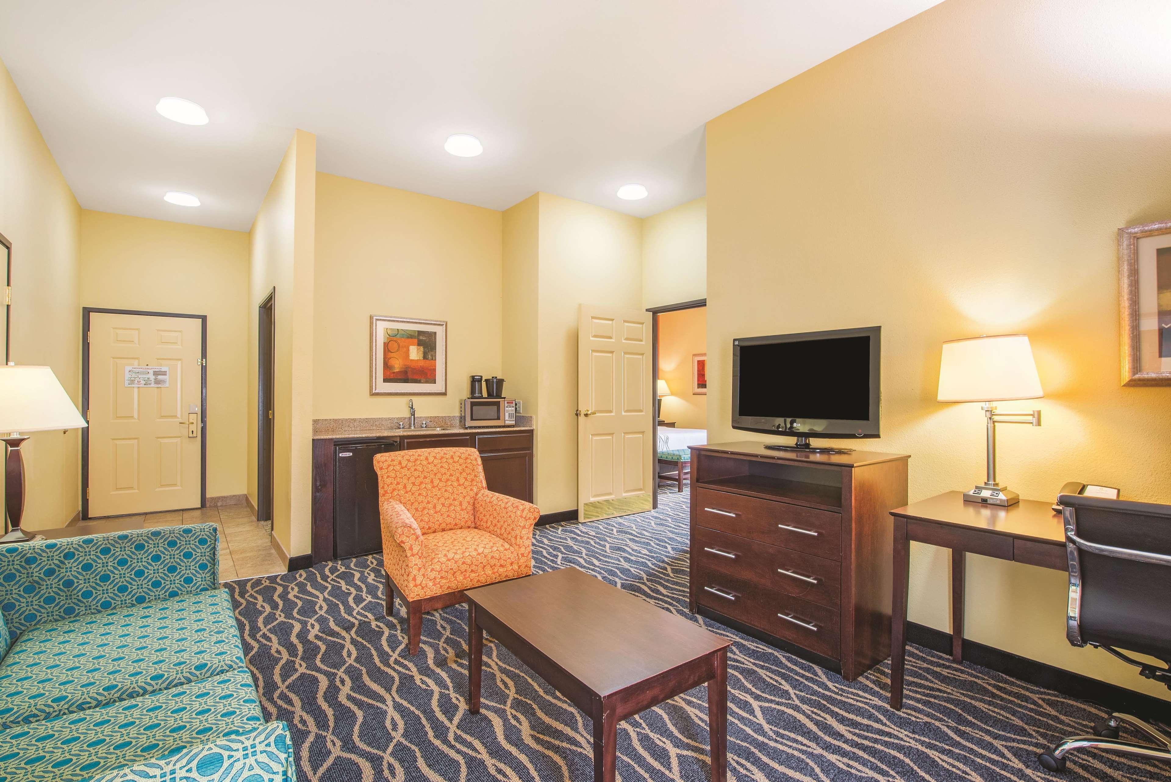 La Quinta By Wyndham Tulsa Airport / Expo Square Hotel Kültér fotó
