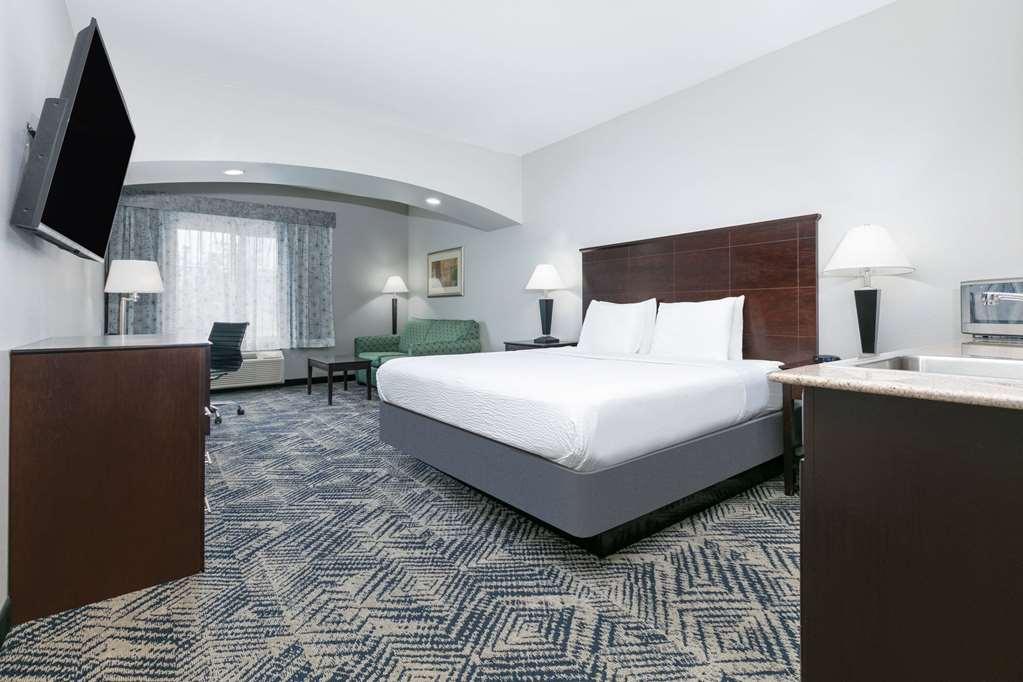 La Quinta By Wyndham Tulsa Airport / Expo Square Hotel Szoba fotó