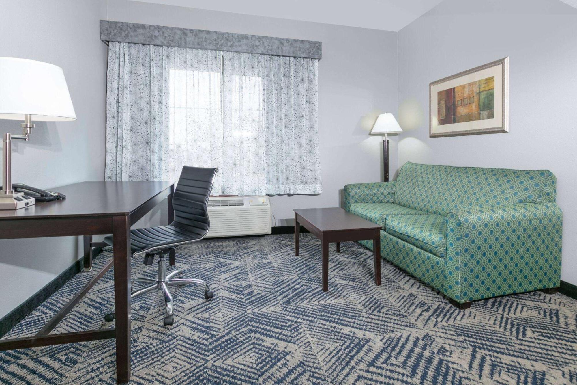 La Quinta By Wyndham Tulsa Airport / Expo Square Hotel Kültér fotó