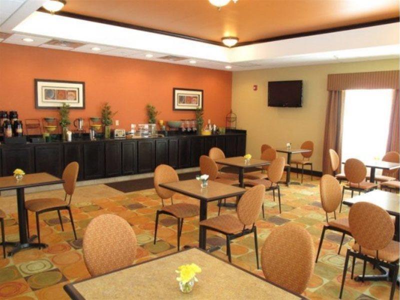 La Quinta By Wyndham Tulsa Airport / Expo Square Hotel Kültér fotó